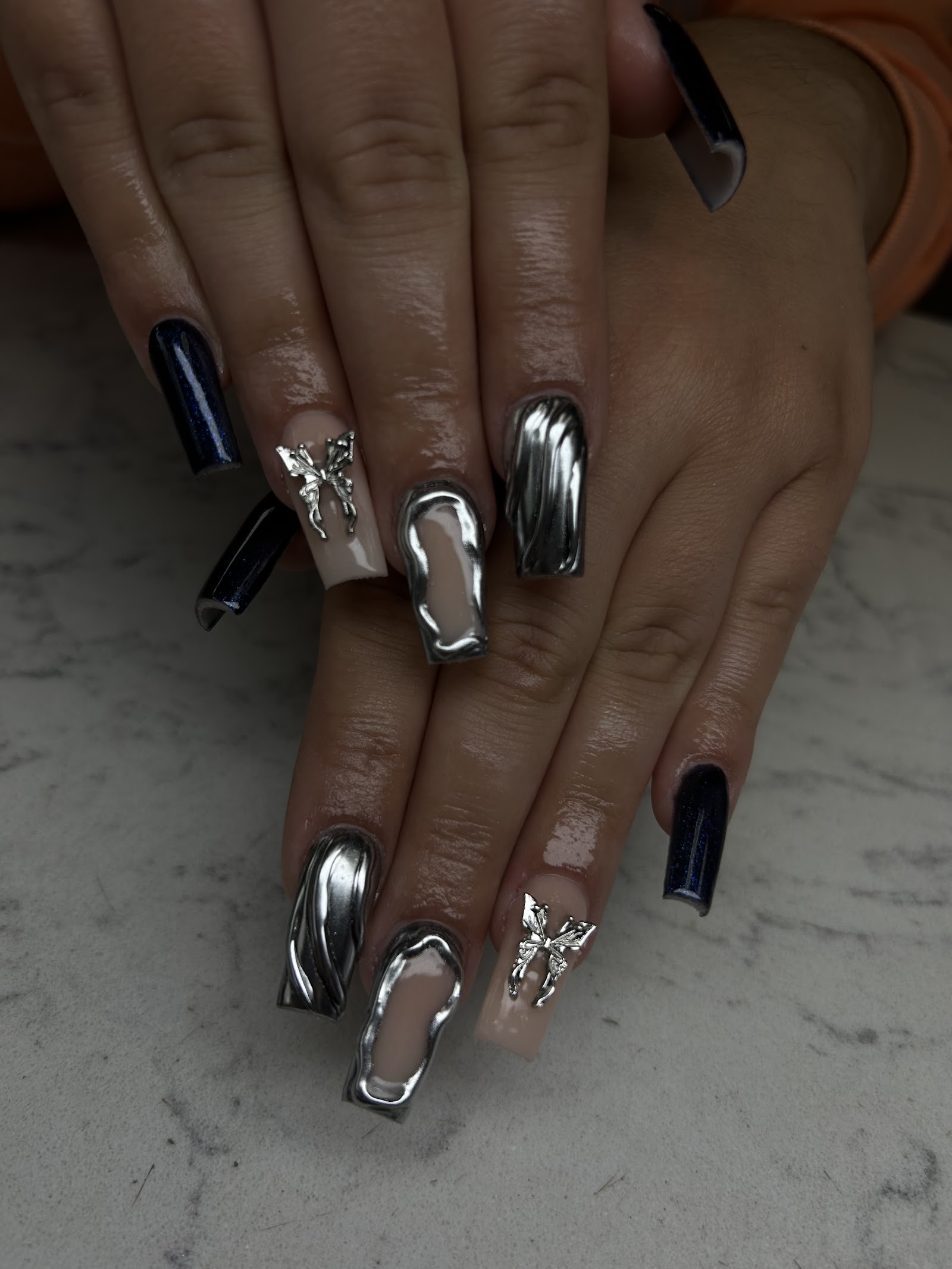 Lacquer Nail Lounge nail photo 5